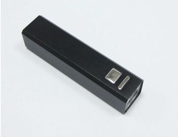 2600mAh 금속 USB 휴대용 힘 은행, 빨간 분홍색 녹색은 검정