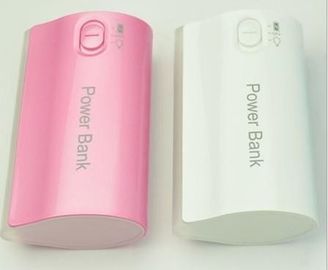 MP3, MP4, PSP를 위한 5V 조밀한 & 휴대용 비상사태 스마트 폰 힘 은행