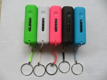 2600mAh USB LED 빛을 가진 휴대용 힘 은행, 빨강/분홍색/녹색