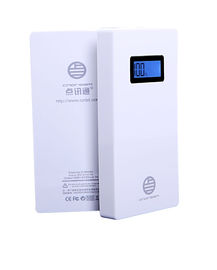5000mAh LCD 디스플레이 5V 2.1A를 가진 이동할 수 있는 장치를 위한 휴대용 힘 은행은 DC를 출력했습니다