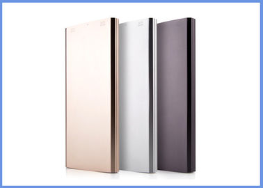 셀룰라 전화를 위한 Ultrathin Li 중합체 힘 은행 7000mAh 힘 은행 지원 건전지